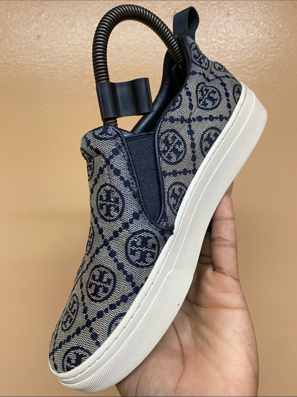 Tory Burch T Monogram Women’s Slip On Sneakers Size 6.5M 87321-448 - Picture 9 of 17